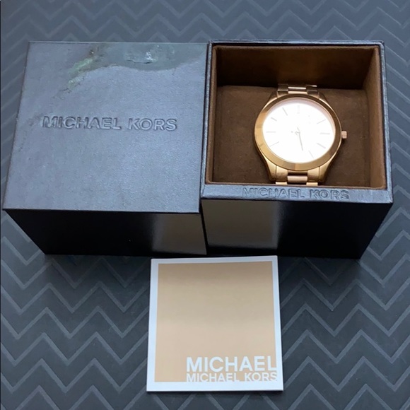 Men’s Michael Kors Watch - Picture 2 of 9